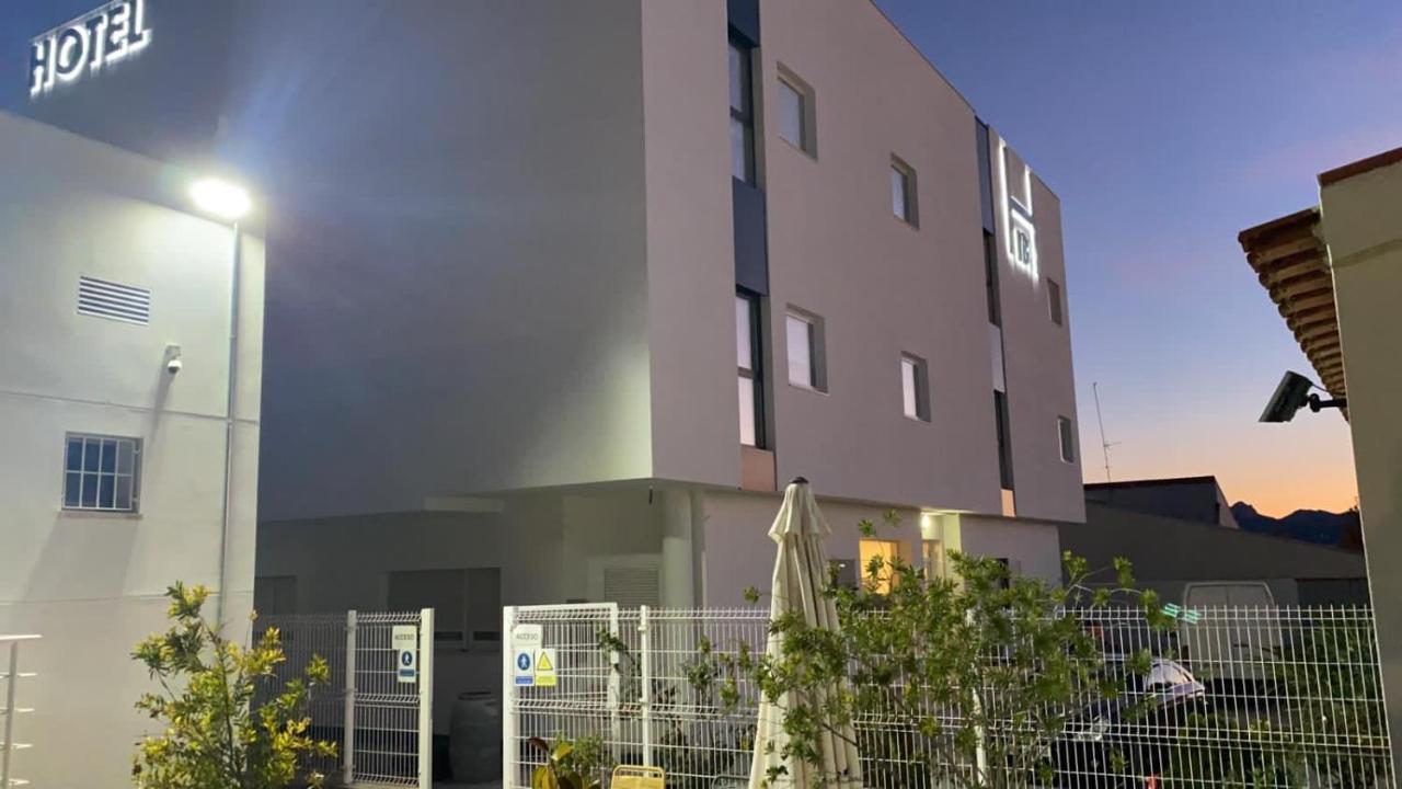 Hotel Ibi Eksteriør bilde